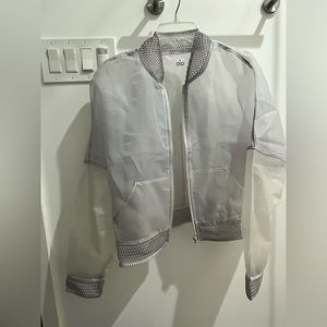 Alo jacket sheer gray